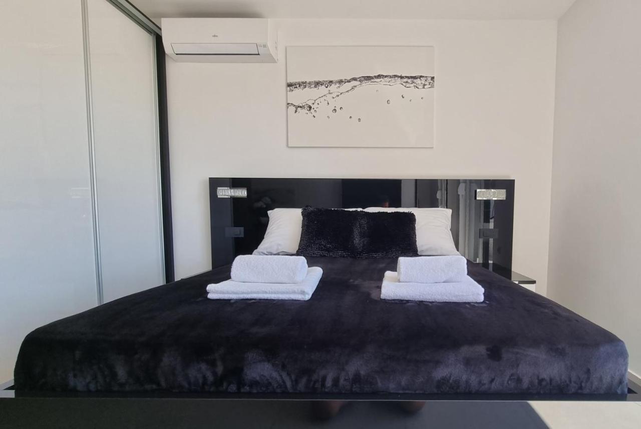 Bartol Luxury Apartments Krk Croatia, With Own Hot Tub - Whirlpool Krk Town Eksteriør bilde