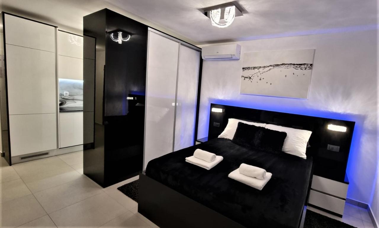 Bartol Luxury Apartments Krk Croatia, With Own Hot Tub - Whirlpool Krk Town Eksteriør bilde