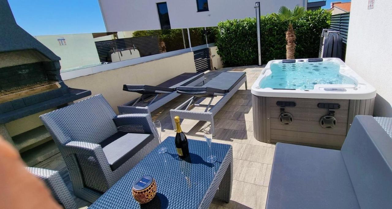 Bartol Luxury Apartments Krk Croatia, With Own Hot Tub - Whirlpool Krk Town Eksteriør bilde