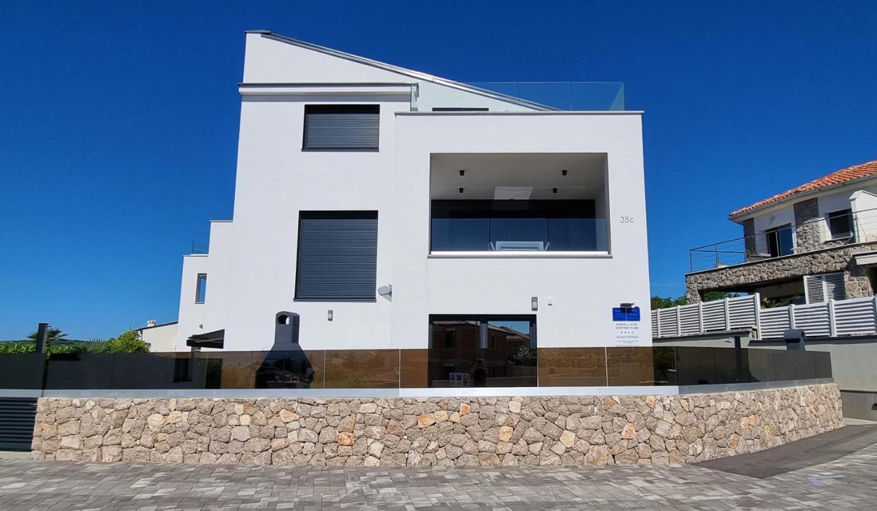 Bartol Luxury Apartments Krk Croatia, With Own Hot Tub - Whirlpool Krk Town Eksteriør bilde