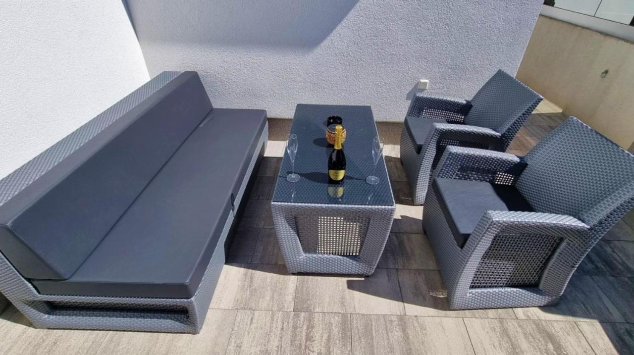 Bartol Luxury Apartments Krk Croatia, With Own Hot Tub - Whirlpool Krk Town Eksteriør bilde