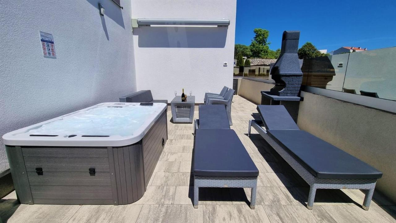 Bartol Luxury Apartments Krk Croatia, With Own Hot Tub - Whirlpool Krk Town Eksteriør bilde